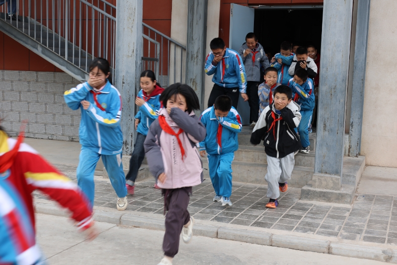 圖 (3).jpg